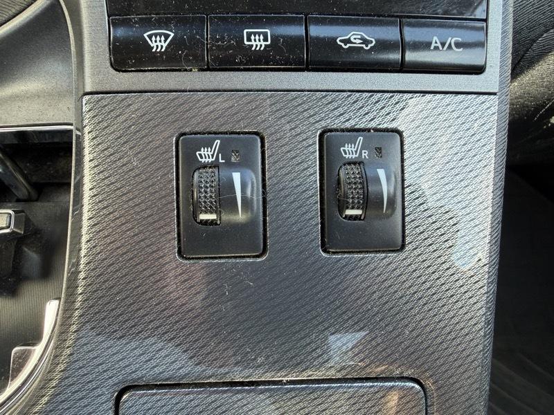 Toyota Venza XLE I4 AWD 2014