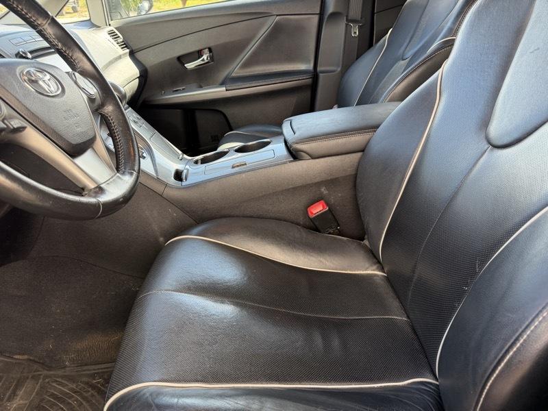 Toyota Venza XLE I4 AWD 2014