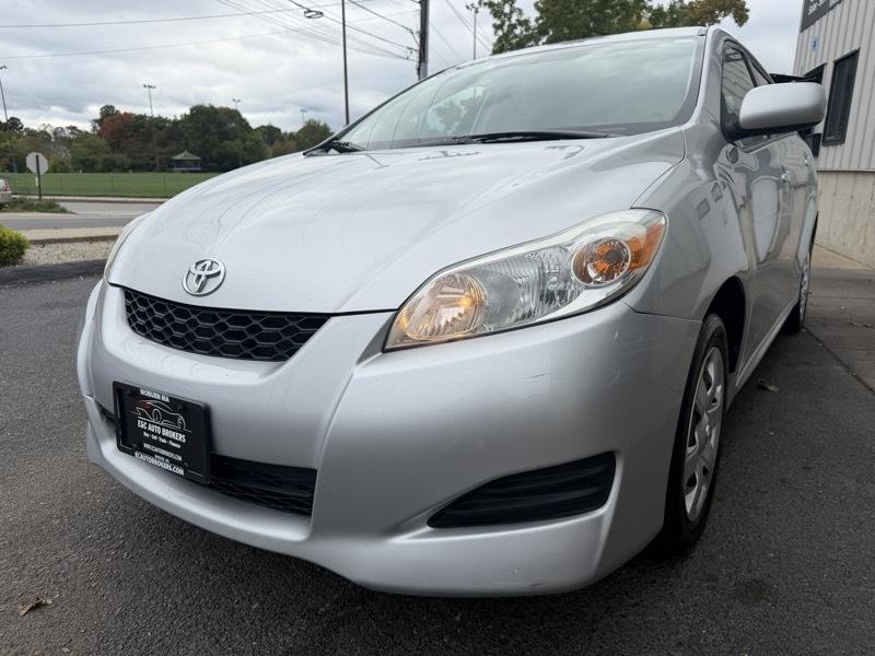 Toyota Matrix 4dr Wgn Man FWD 2010