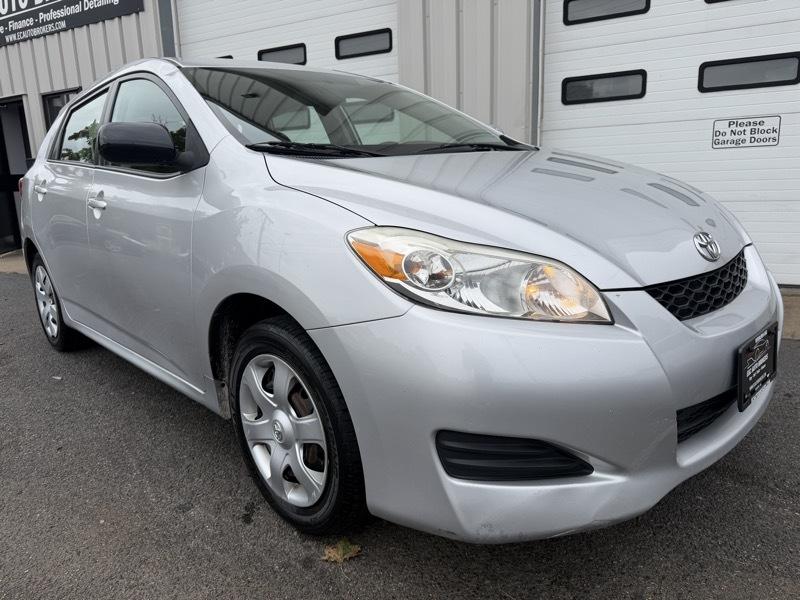 Toyota Matrix 4dr Wgn Man FWD 2010