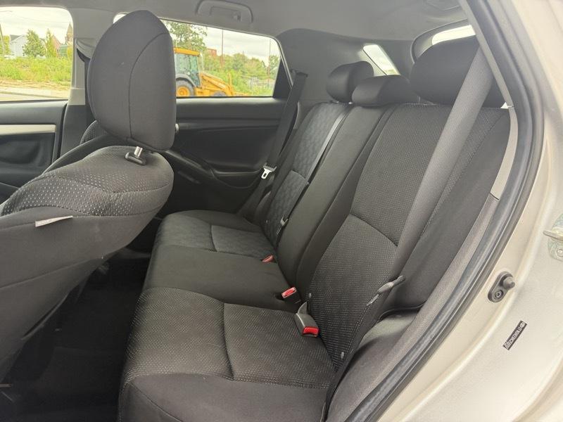 Toyota Matrix 4dr Wgn Man FWD 2010