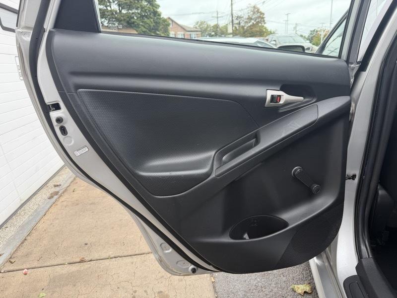 Toyota Matrix 4dr Wgn Man FWD 2010