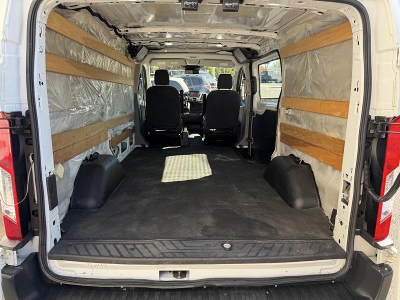 Ford Transit 250 Van Low Roof w/Sliding Pass. 130-in. WB 2018