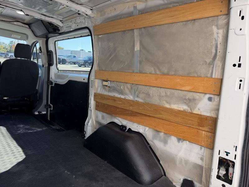 Ford Transit 250 Van Low Roof w/Sliding Pass. 130-in. WB 2018