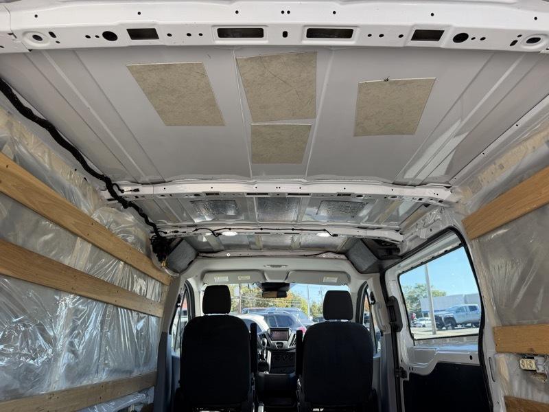 Ford Transit 250 Van Low Roof w/Sliding Pass. 130-in. WB 2018