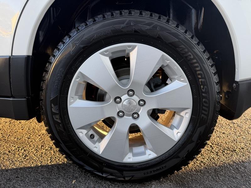 Subaru Outback 2.5i Limited 2011