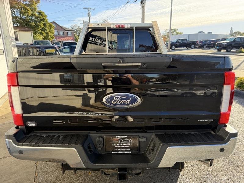 Ford F-350 SD Lariat Crew Cab 4WD 2019
