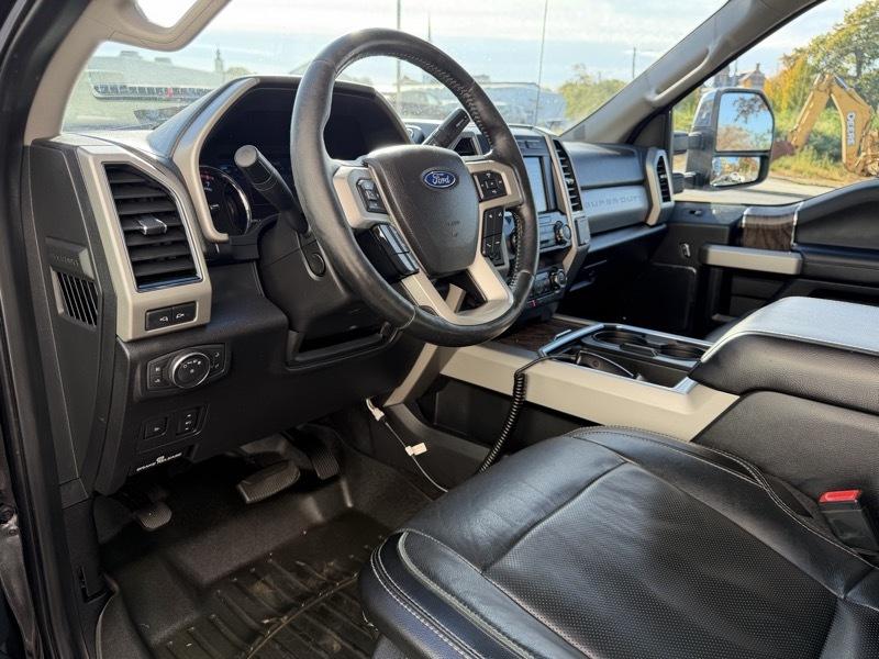 Ford F-350 SD Lariat Crew Cab 4WD 2019