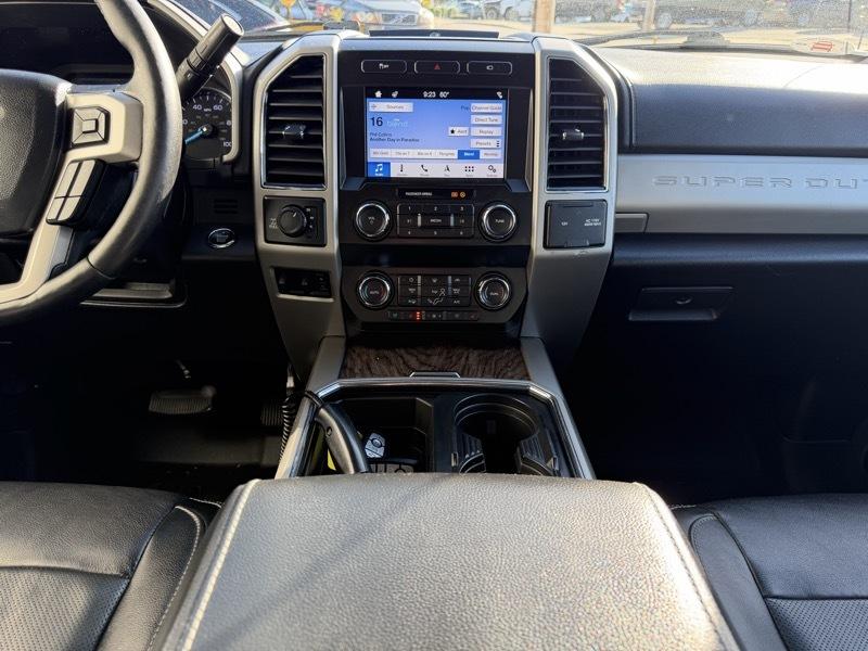 Ford F-350 SD Lariat Crew Cab 4WD 2019