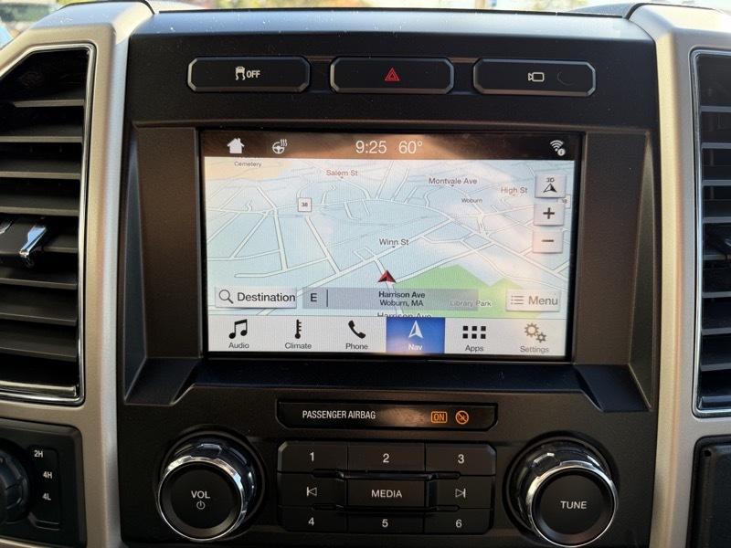 Ford F-350 SD Lariat Crew Cab 4WD 2019
