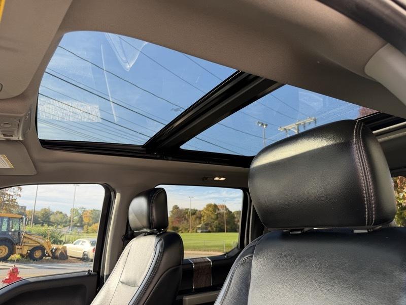 Ford F-350 SD Lariat Crew Cab 4WD 2019