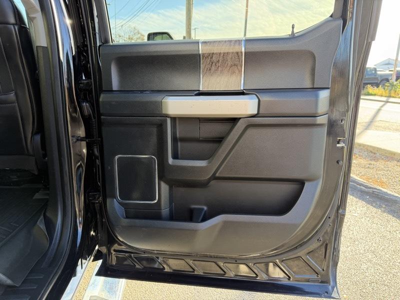 Ford F-350 SD Lariat Crew Cab 4WD 2019
