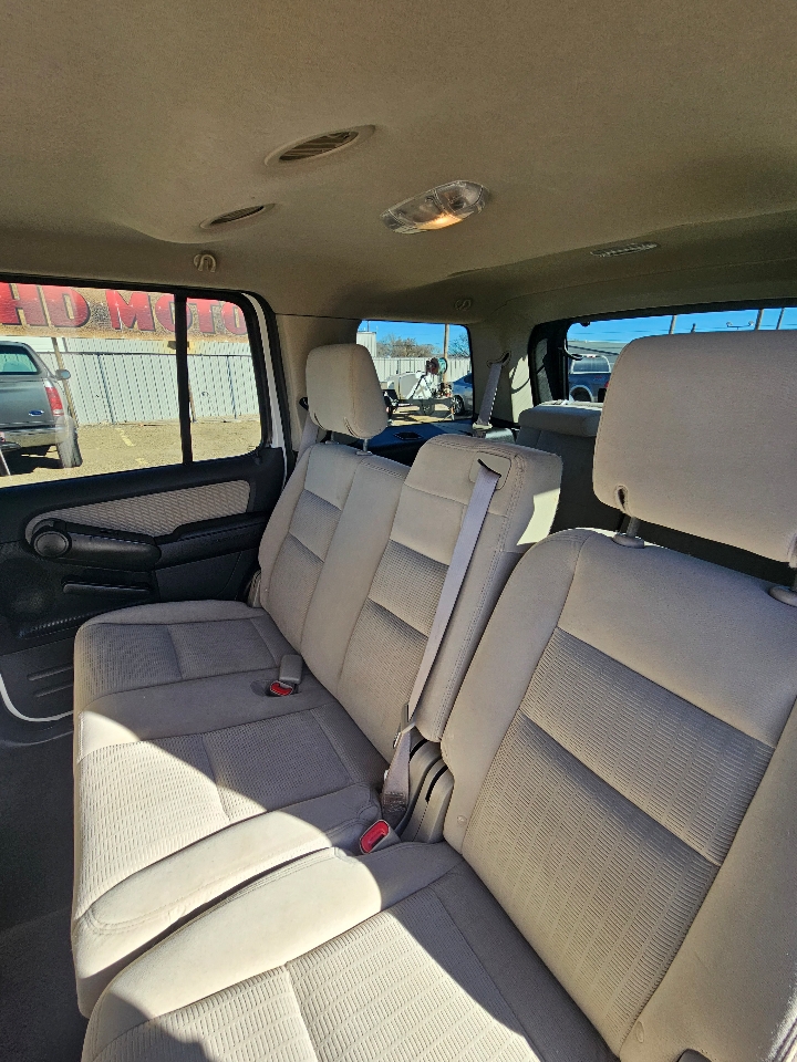 Ford Explorer RWD 4dr V6 XLT 2008