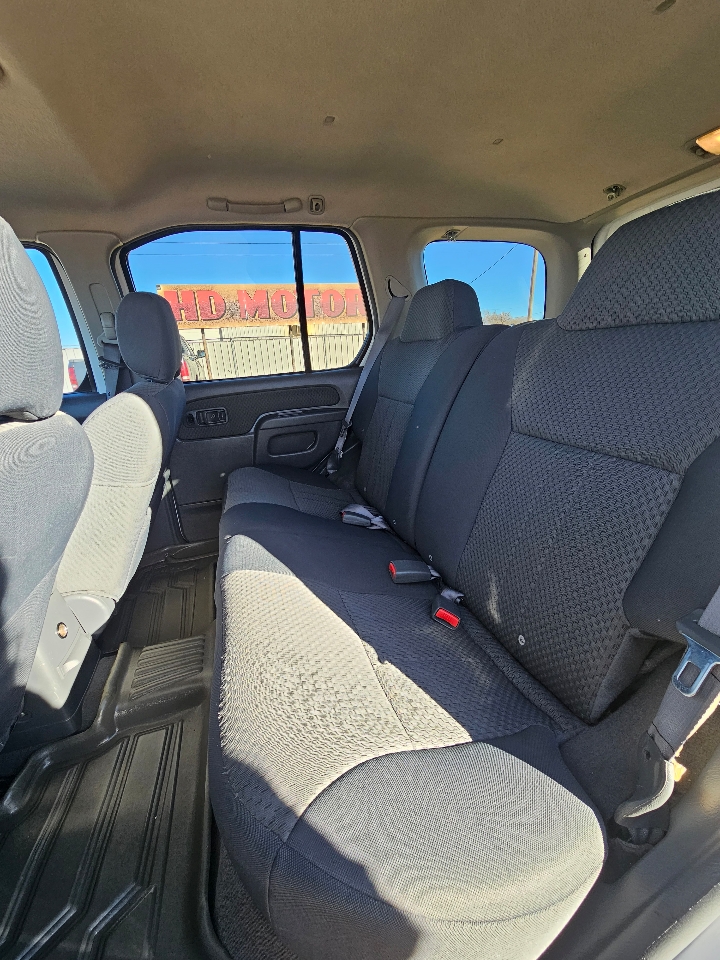 Nissan Xterra 4dr XE 4WD V6 Auto 2004