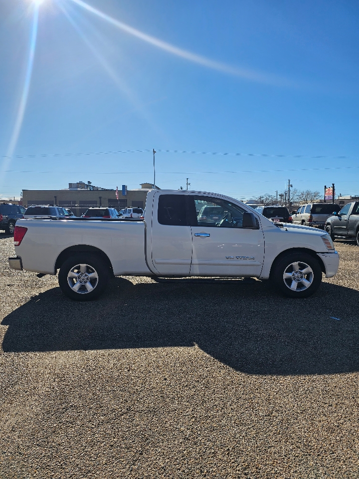Nissan Titan 2WD King Cab SE FFV 2007