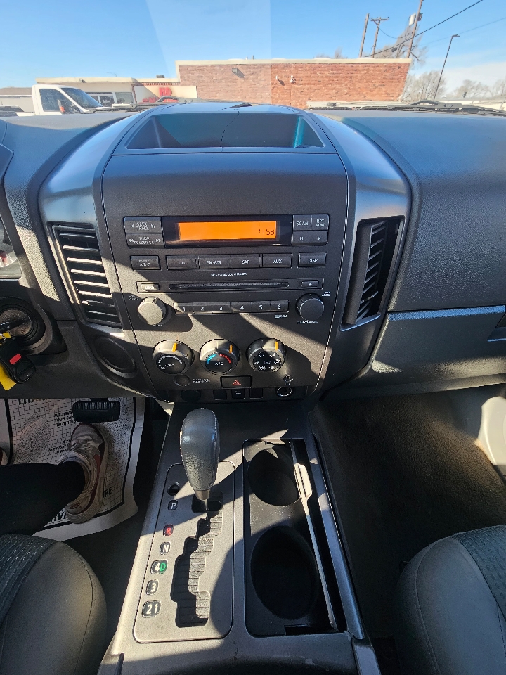 Nissan Titan 2WD King Cab SE FFV 2007