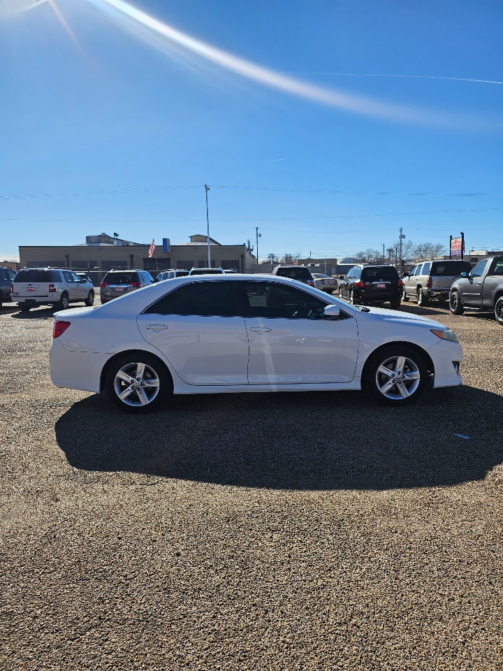 Toyota Camry 2014.5 4dr Sdn I4 Auto SE Sport (Natl) 2014