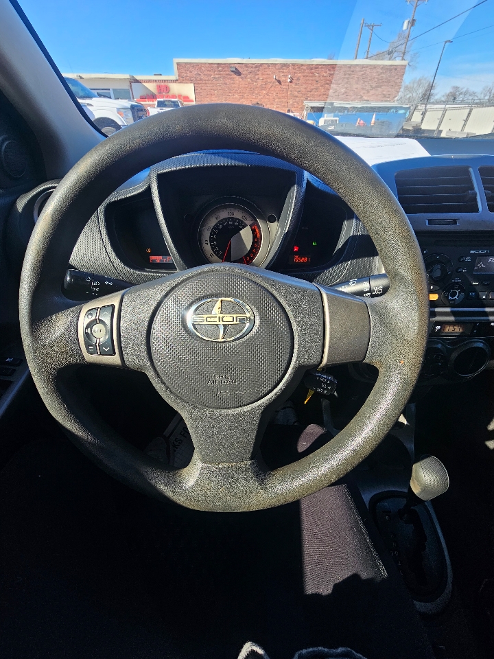 Scion xD 5dr HB Man (Natl) 2013