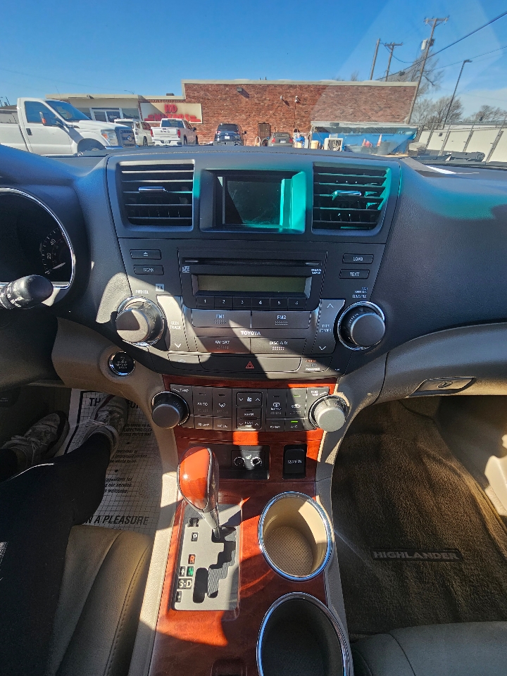 Toyota Highlander 4WD 4dr Limited (Natl) 2008