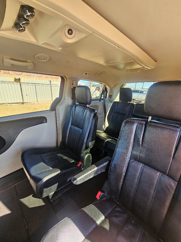 Chrysler Town & Country 4dr Wgn Touring 2016