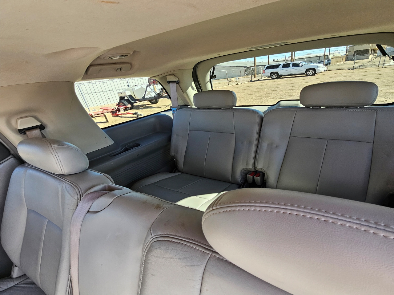 GMC Envoy XL 4dr 2WD SLT 2005