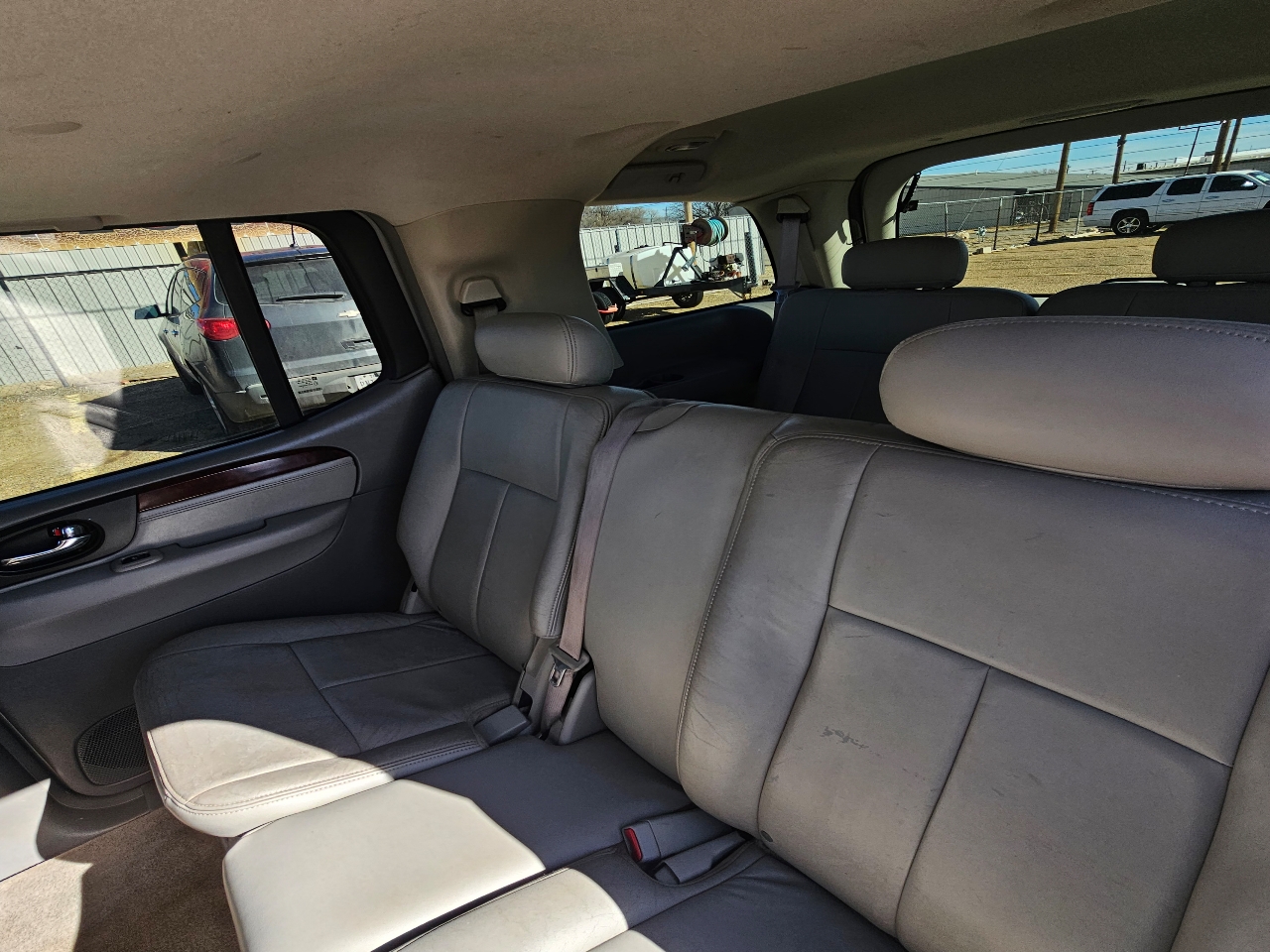 GMC Envoy XL 4dr 2WD SLT 2005