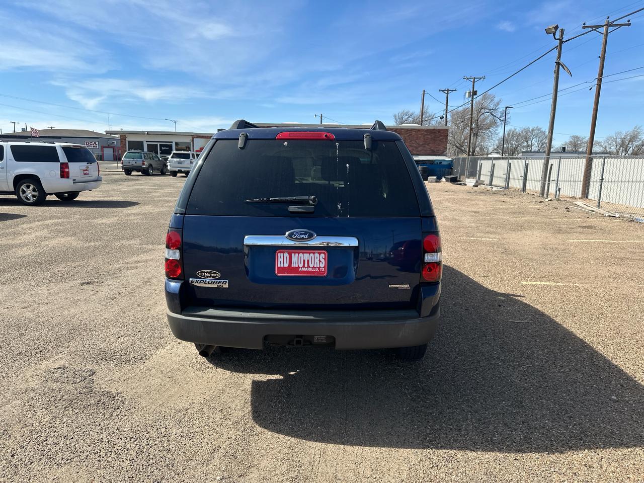 Ford Explorer 4dr 114" WB 4.0L XLT 4WD 2006