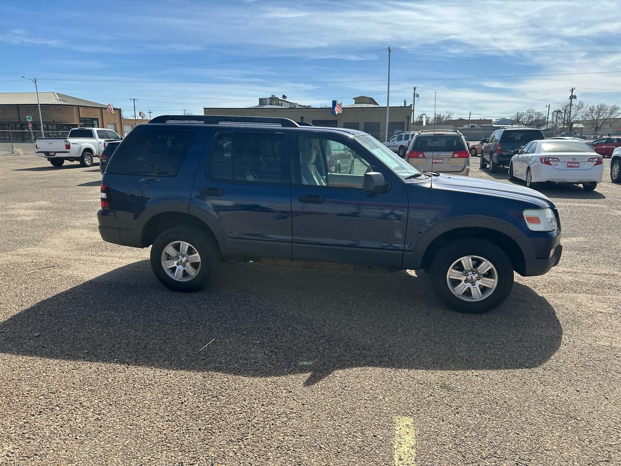 Ford Explorer 4dr 114" WB 4.0L XLT 4WD 2006