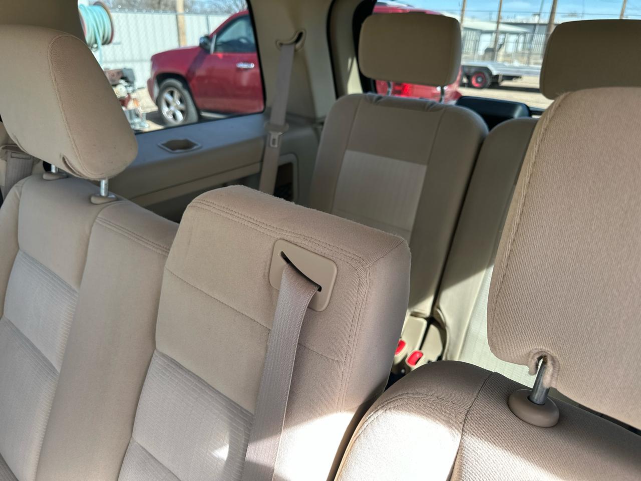 Ford Explorer 4dr 114" WB 4.0L XLT 4WD 2006