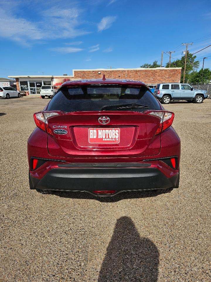 Toyota C-HR XLE FWD (Natl) 2018