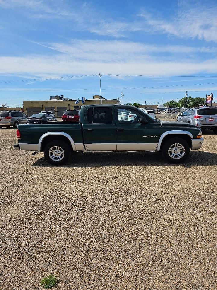 Dodge Dakota Quad Cab 131" WB SLT 2002