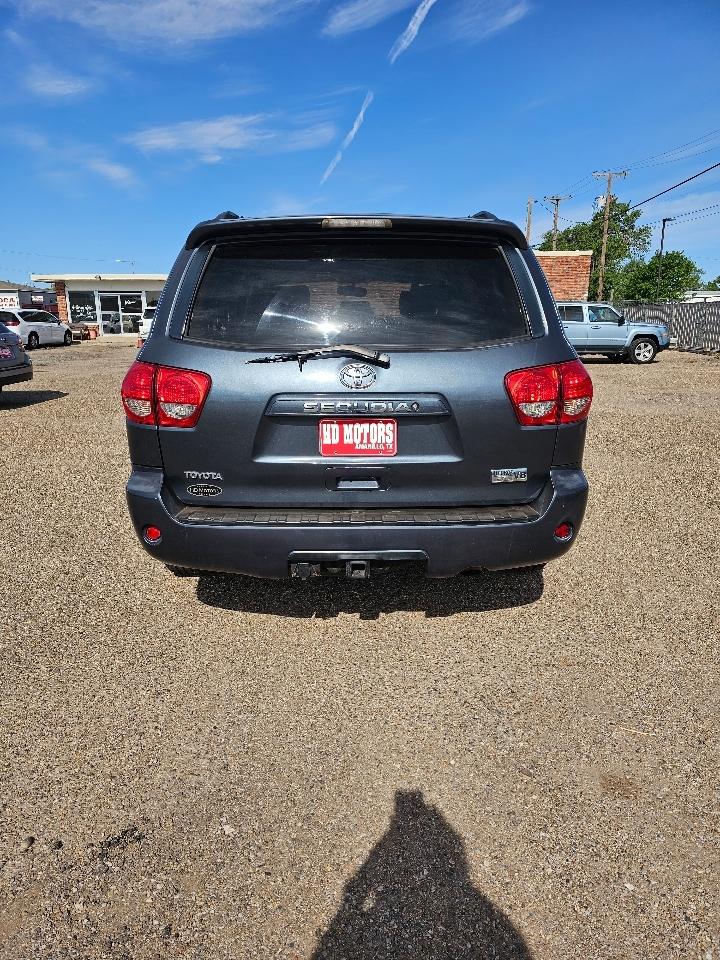 Toyota Sequoia 4WD 4dr LV8 6-Spd AT SR5 (Natl) 2008