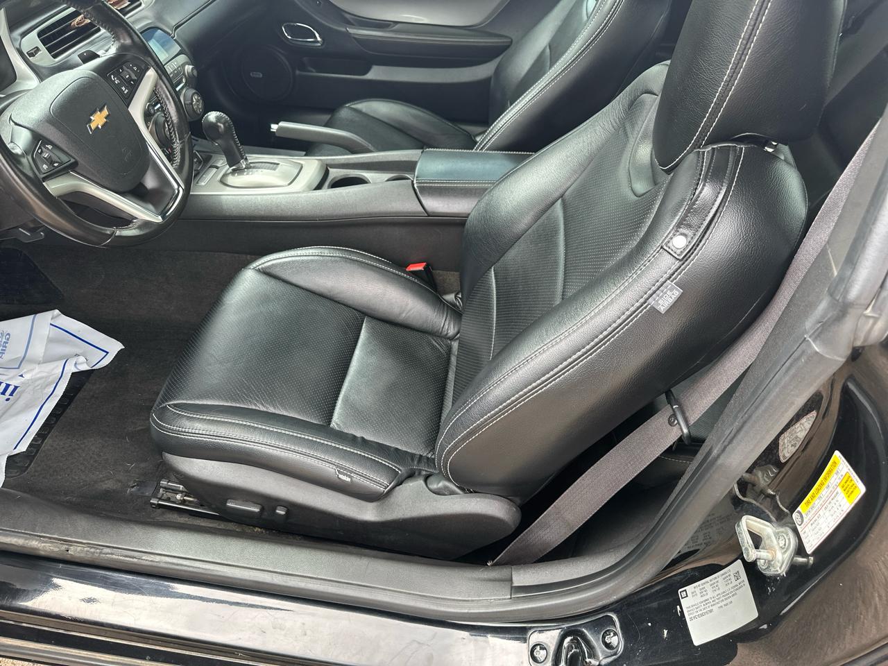 Chevrolet Camaro 2dr Cpe 2LT 2012