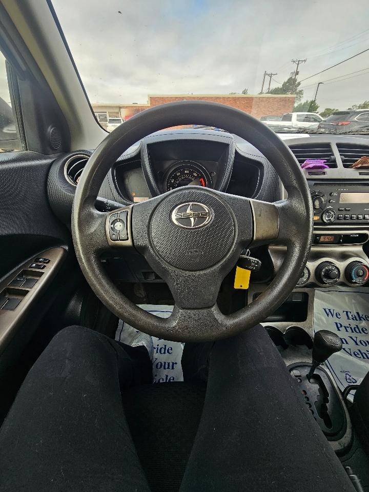 Scion xD 5dr HB Man (Natl) 2012