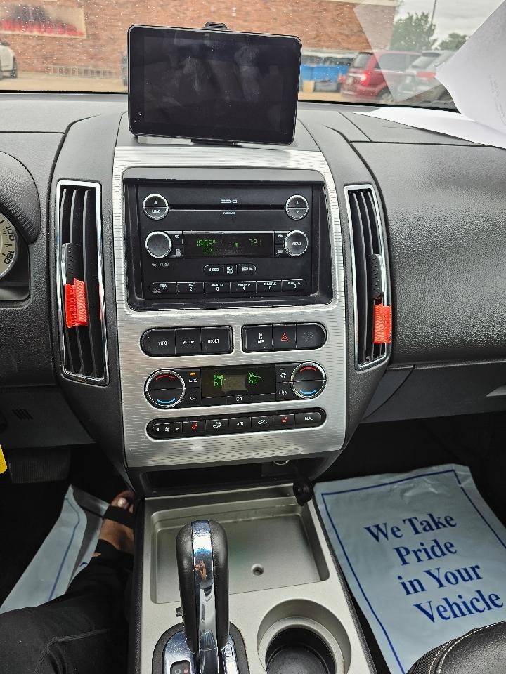 Ford Edge 4dr SEL FWD 2010