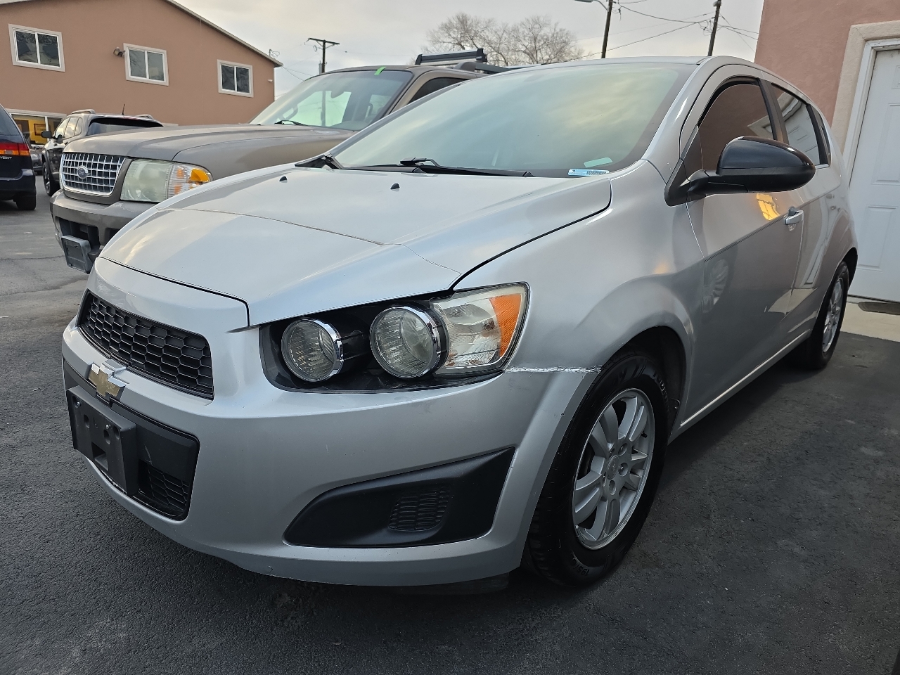Chevrolet Sonic 5dr HB Manual LT 2015