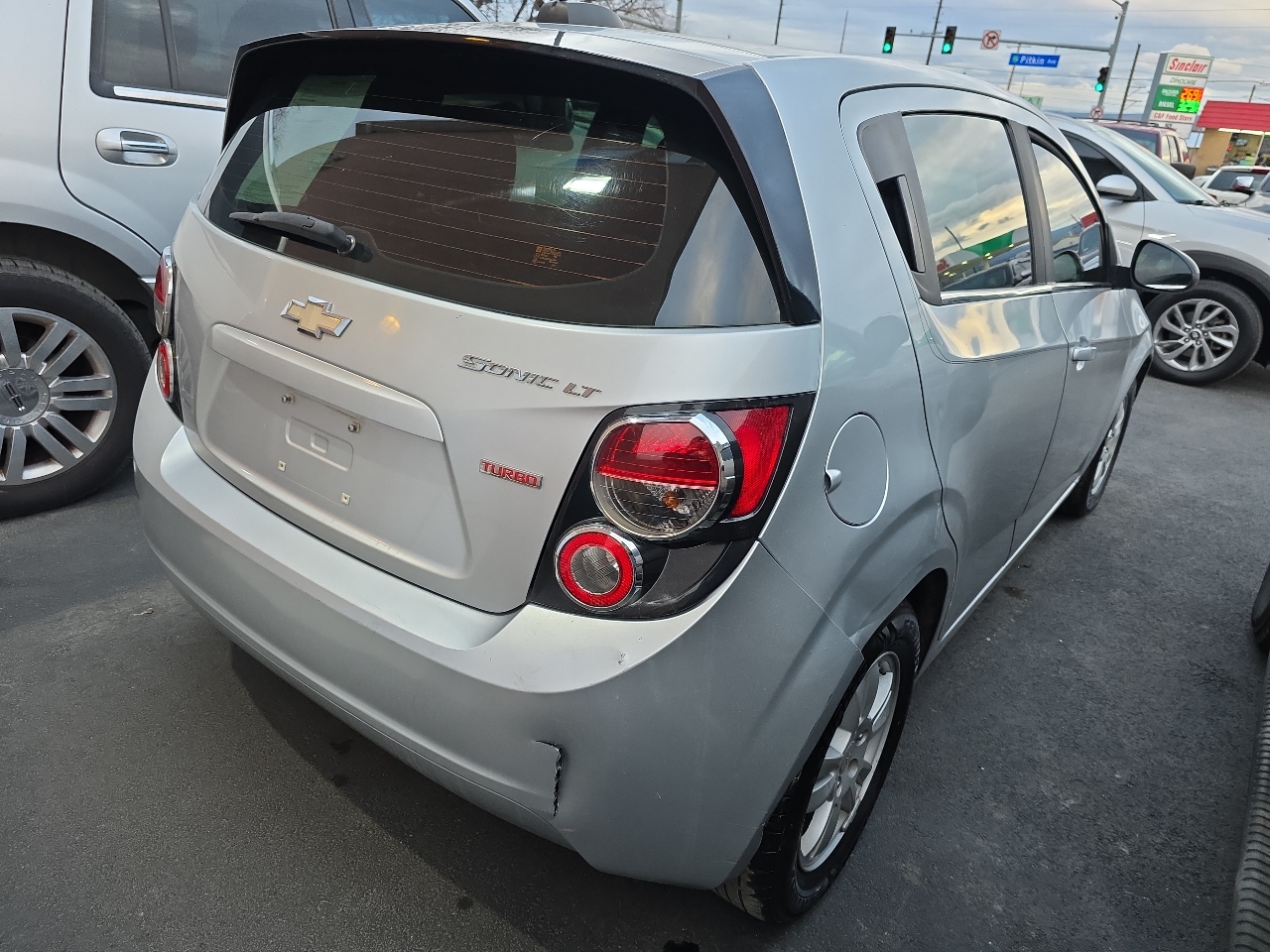 Chevrolet Sonic 5dr HB Manual LT 2015