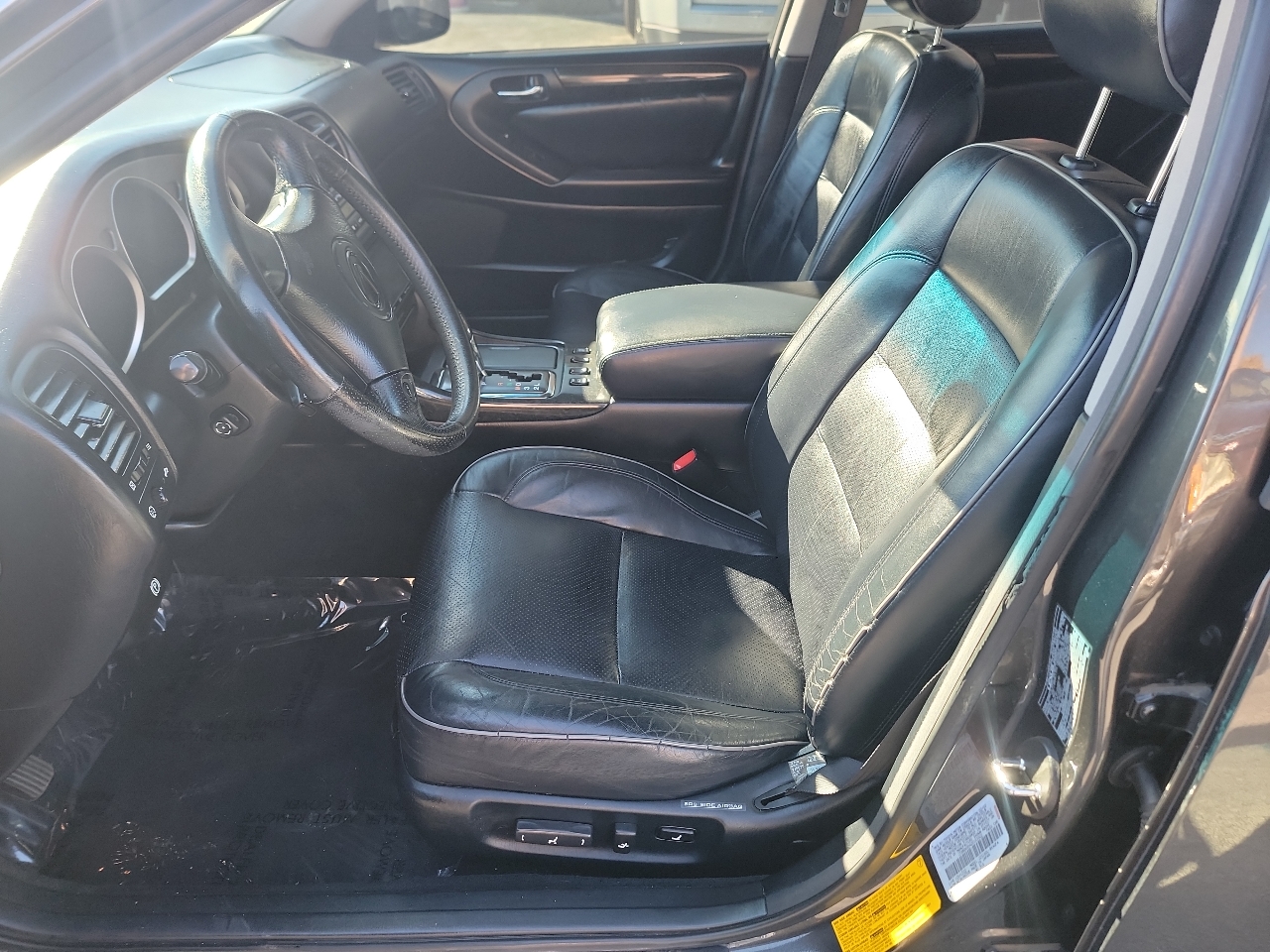 Lexus GS 300 4dr Sdn 2002 Lexus GS 300 4dr Sdn 2002