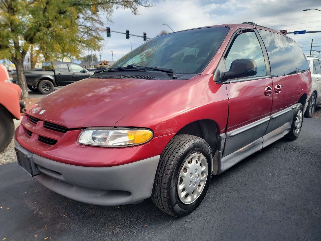 1998 Dodge Caravan 4dr Grand LE 119" WB