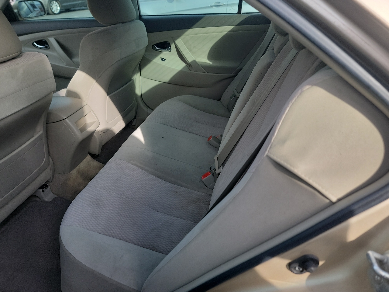 Toyota Camry 4dr Sdn I4 Man LE (Natl) 2011 Toyota Camry 4dr Sdn I4 Man LE (Natl) 2011