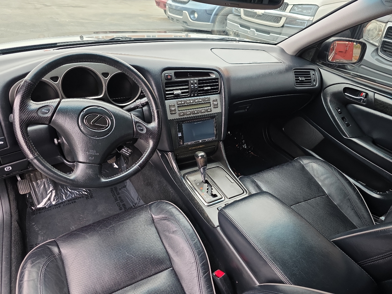 Lexus GS 300 4dr Sdn 2002