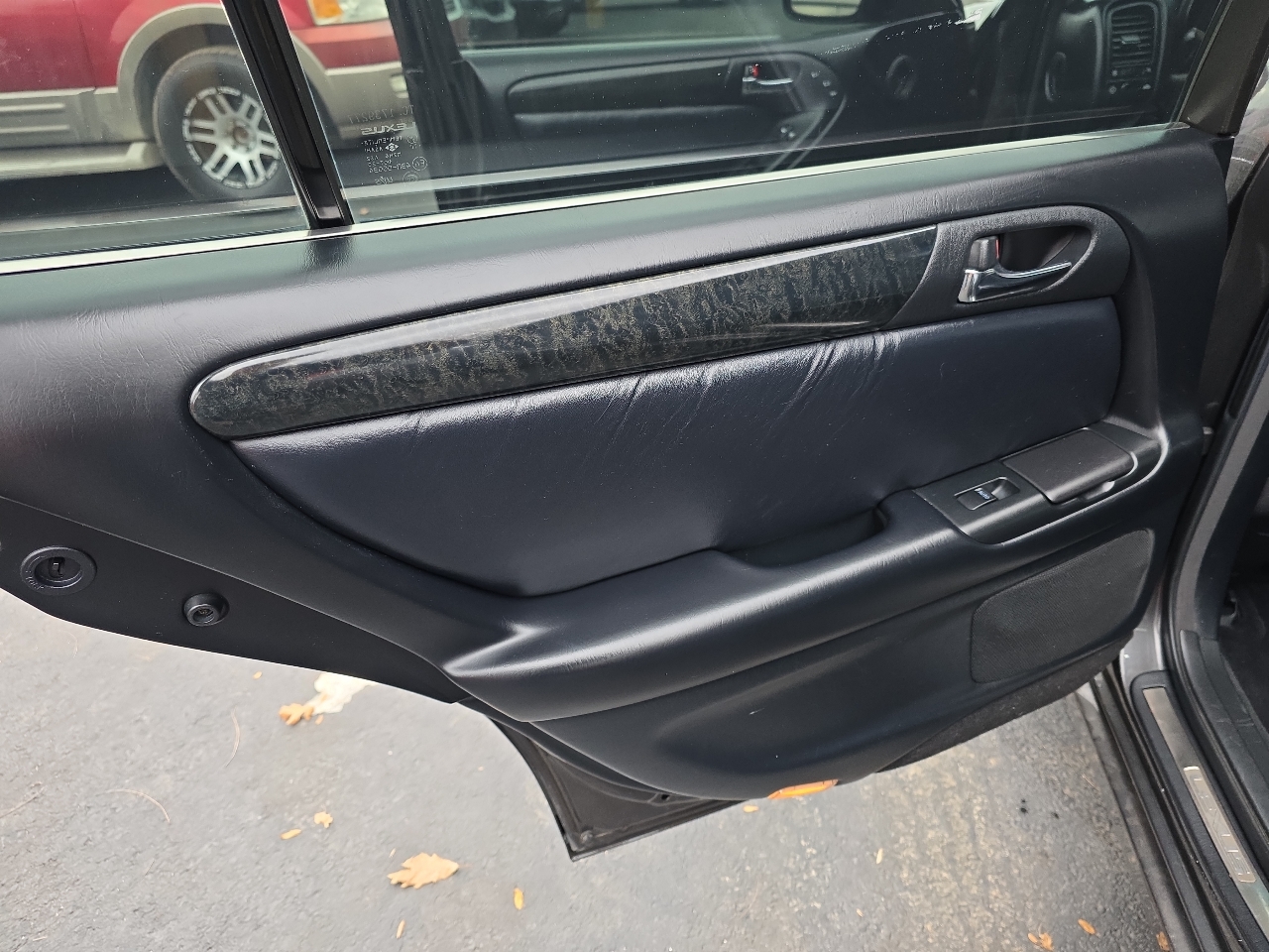 Lexus GS 300 4dr Sdn 2002