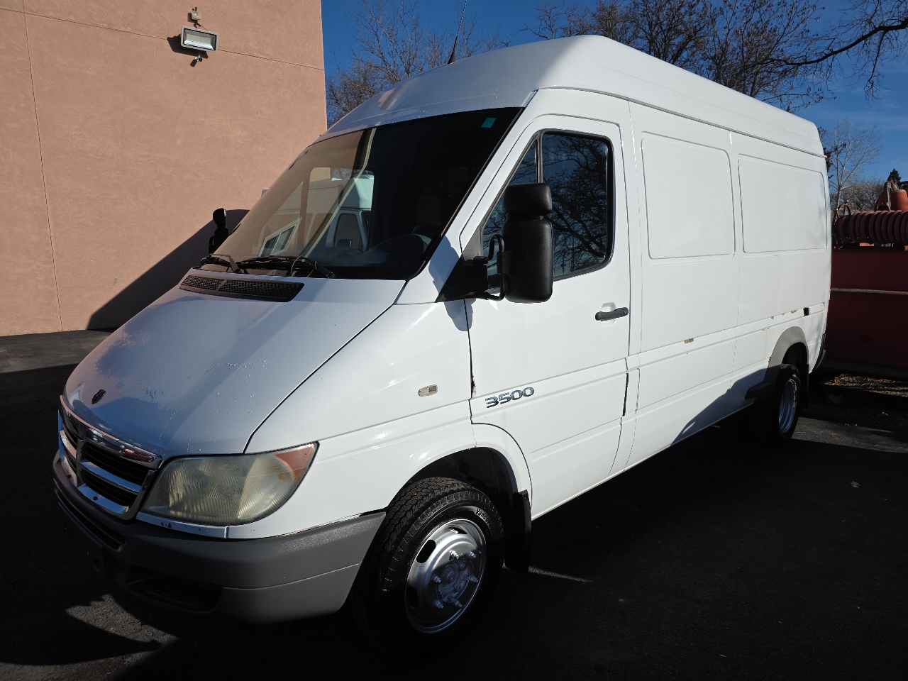2005 Dodge Sprinter 3500 SHC 140" WB
