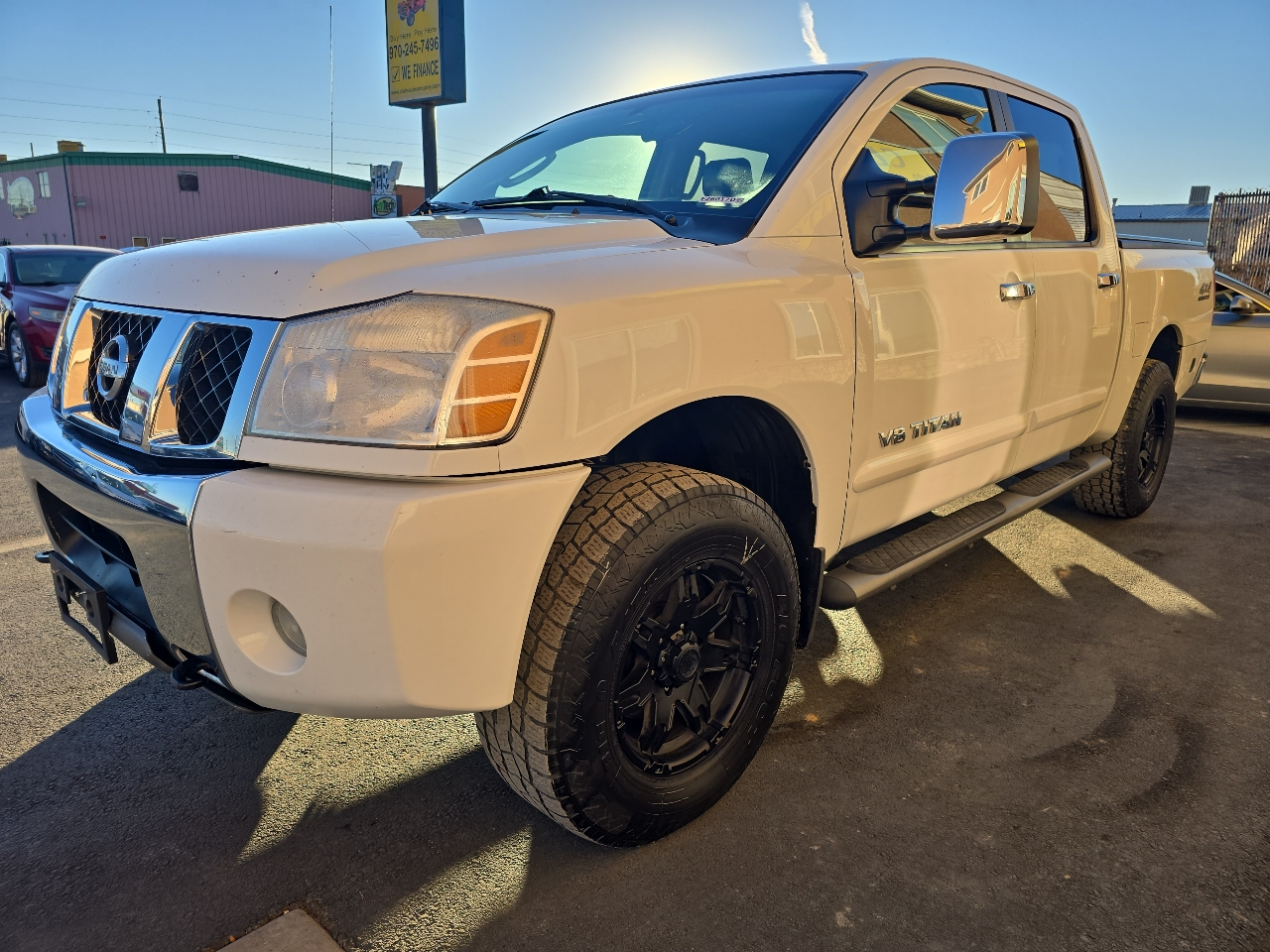 Nissan Titan LE Crew Cab 4WD 2005