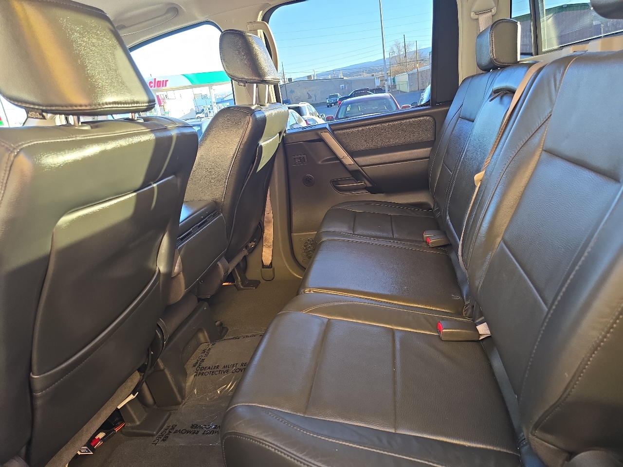 Nissan Titan LE Crew Cab 4WD 2005