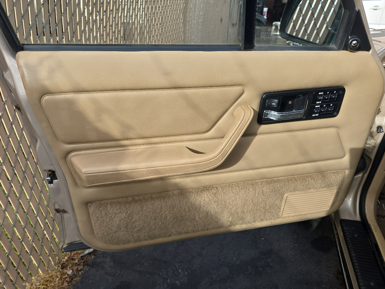 Jeep Cherokee 4dr Sport 4WD 1995