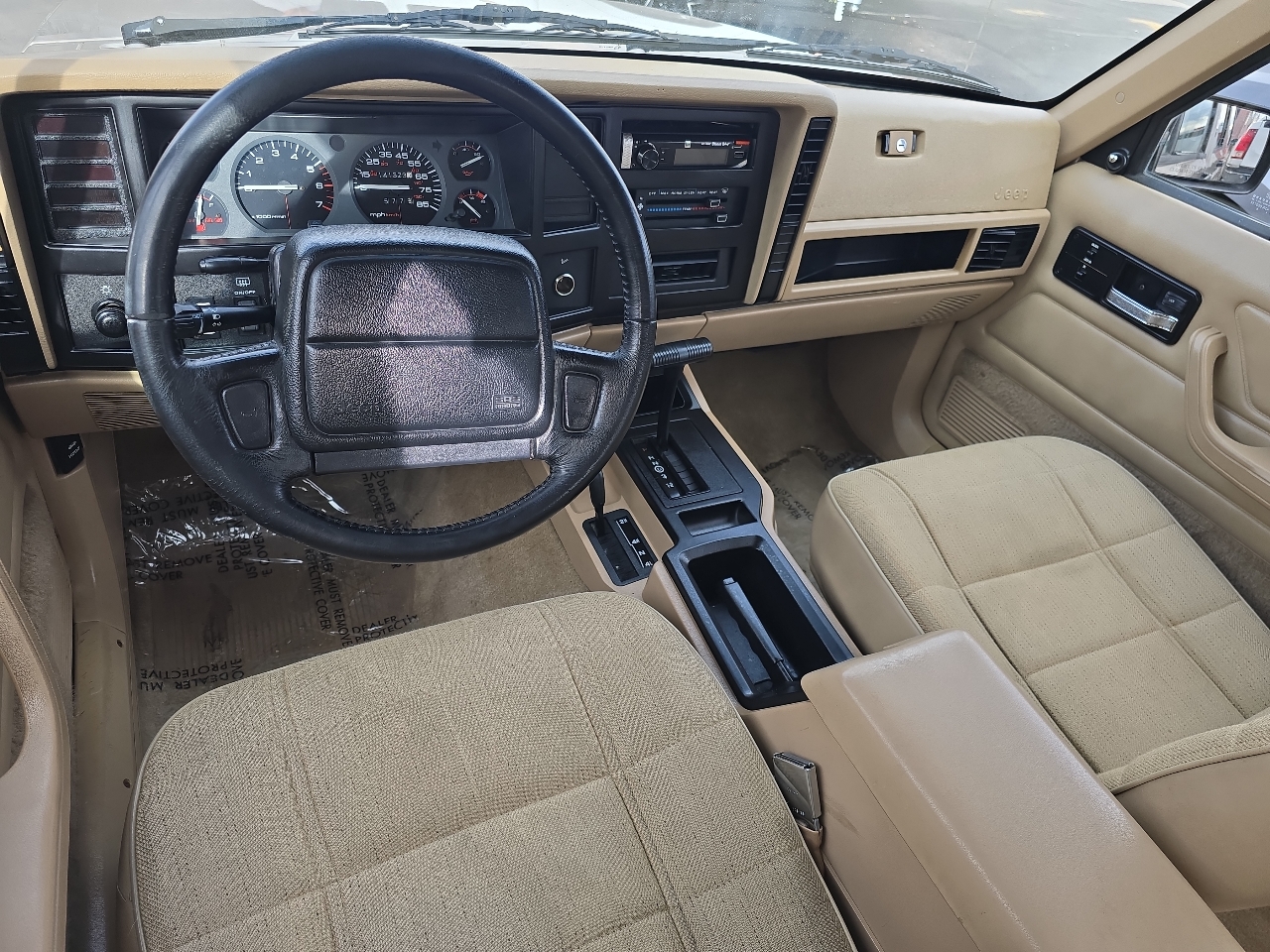 Jeep Cherokee 4dr Sport 4WD 1995