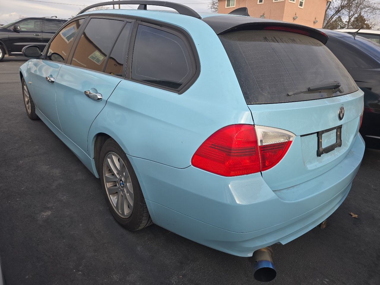 BMW 3 Series 325xi 4dr Sports Wgn AWD 2006