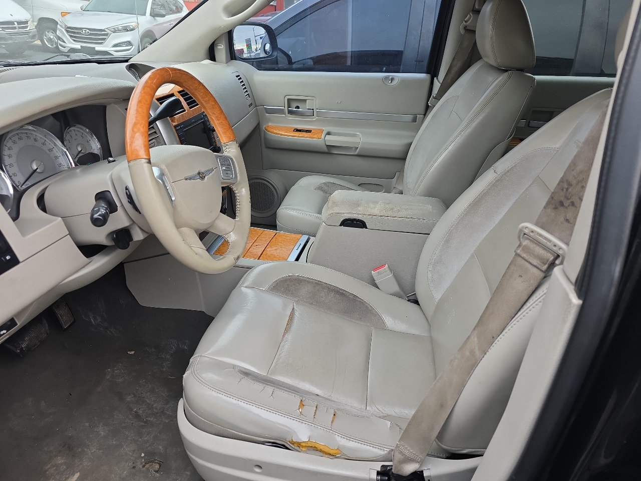 Chrysler Aspen 4WD 4dr Limited 2007