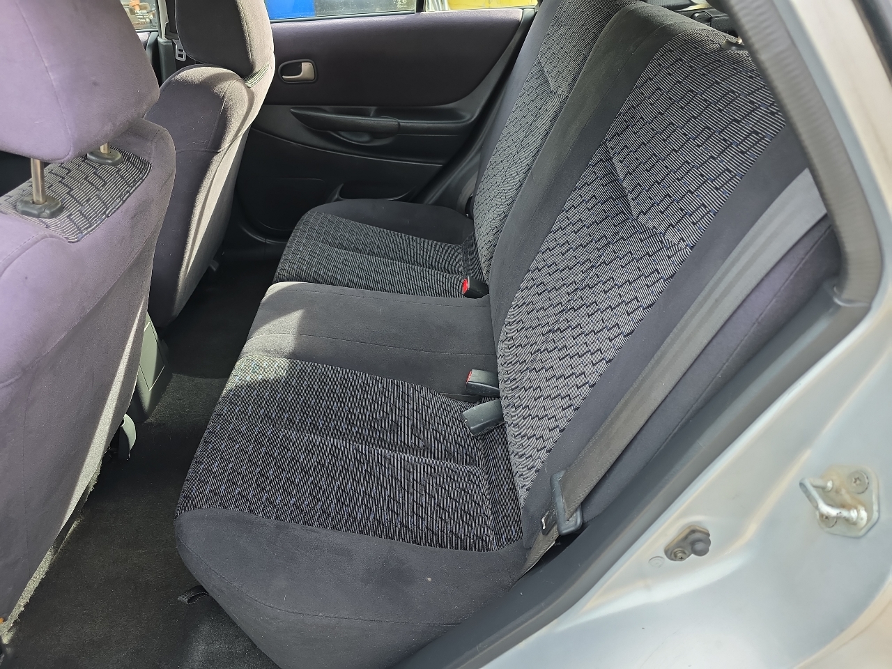 Mazda Protege5 5dr Wgn 2.0L Manual 2002